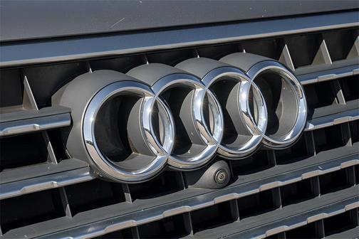 2017 Audi Q7 3.0T Premium