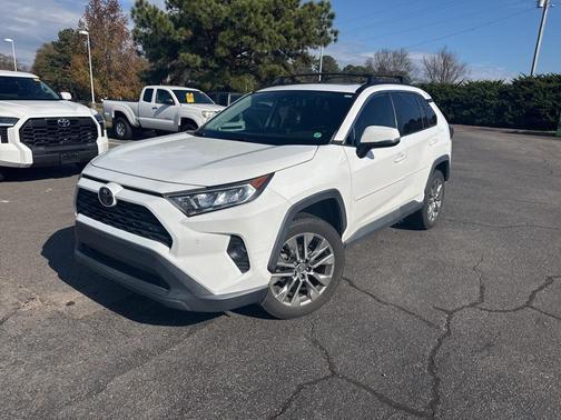 2019 Toyota RAV4 XLE Premium