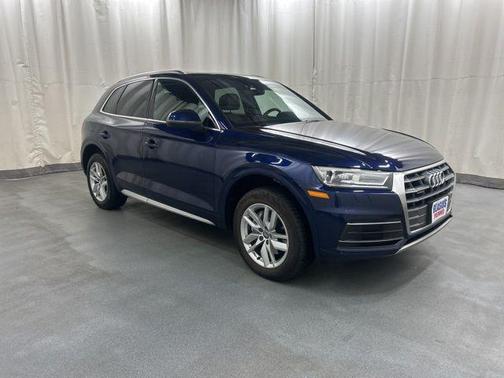 Navarra Blue Metallic 2020 Audi Q5 45 Premium