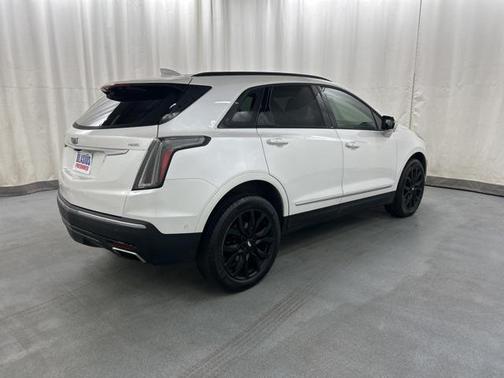 2022 Cadillac XT5 Sport