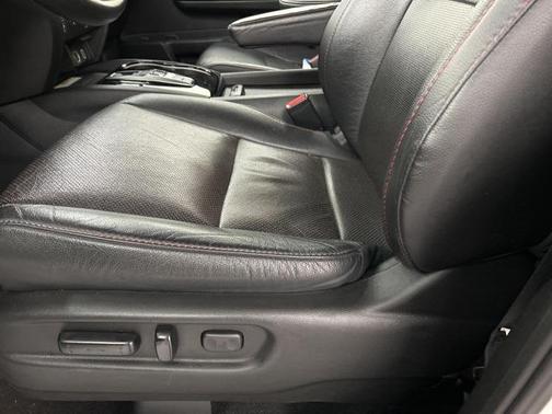 2022 Honda Pilot AWD Black Edition