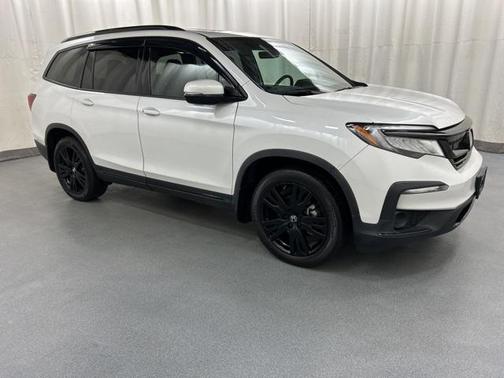 2022 Honda Pilot AWD Black Edition