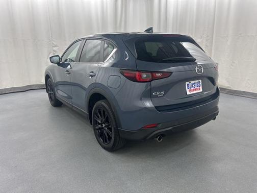 2022 Mazda CX-5 Carbon Edition