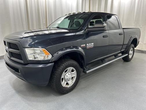 2018 RAM 2500 Tradesman Crew Cab 4x4 6'4' Box