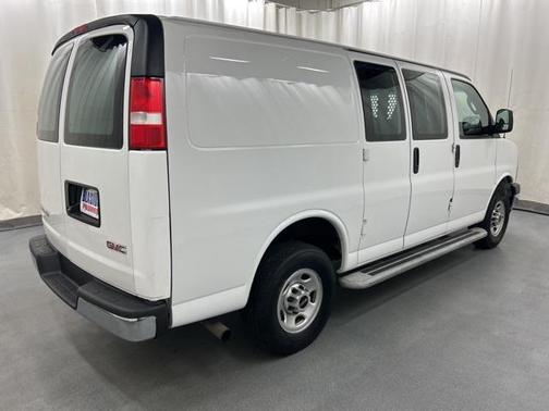 2023 GMC Savana 2500 Work Van