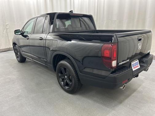 2023 Honda Ridgeline Black