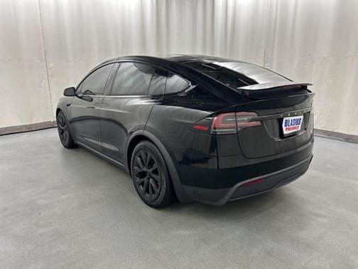 2023 Tesla Model X Plaid Tri Motor All-Wheel Drive