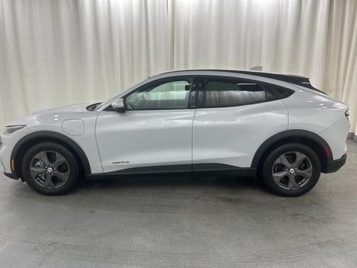 2021 Ford Mustang Mach-E Select