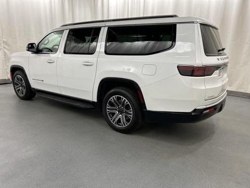 2023 Jeep Wagoneer L Series II 4x4