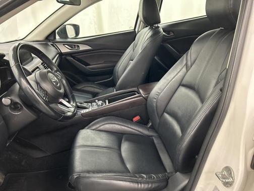 2017 Mazda Mazda3 Touring