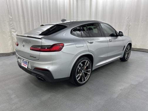 2021 BMW X4 M40i