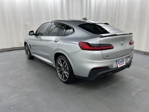 2021 BMW X4 M40i