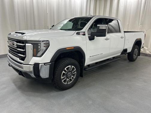 2024 GMC Sierra 3500 SLT