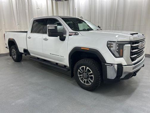 2024 GMC Sierra 3500 SLT