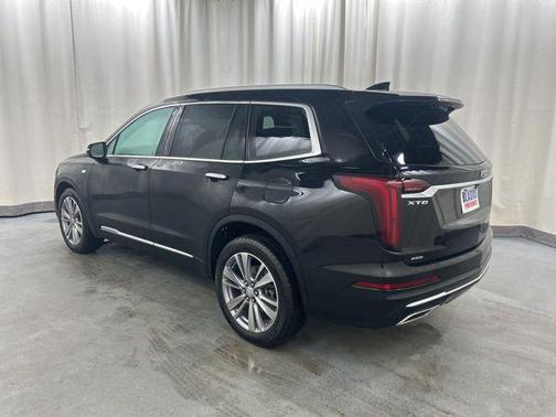 2024 Cadillac XT6 Premium Luxury AWD