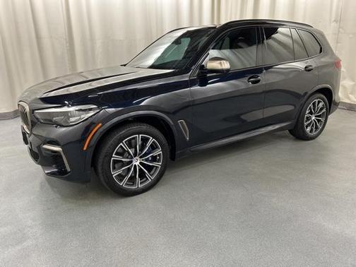 2022 BMW X5 M50i