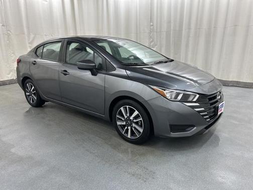 2023 Nissan Versa 1.6 SV