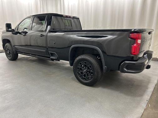 2024 Chevrolet Silverado 3500 High Country