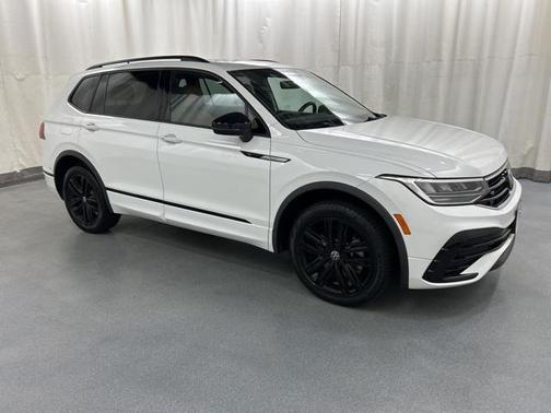 2022 Volkswagen Tiguan 2.0T SE R-Line Black 4MOTION