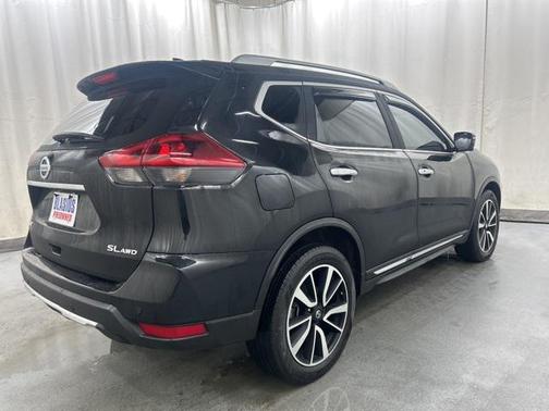 2020 Nissan Rogue SL