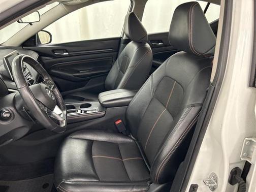 2022 Nissan Altima SR Intelligent AWD
