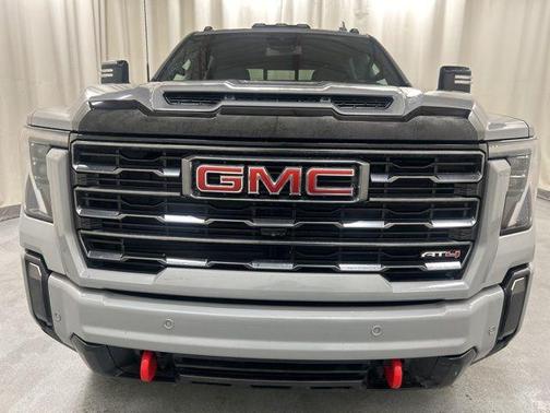 2024 GMC Sierra 2500 AT4