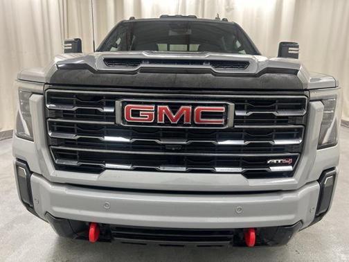 2024 GMC Sierra 2500 AT4