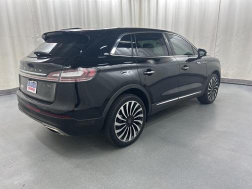2019 Lincoln Nautilus Black Label
