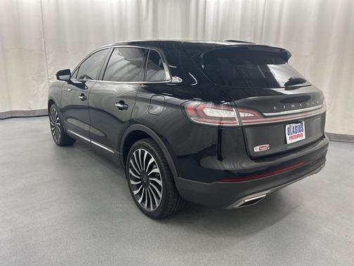 2019 Lincoln Nautilus Black Label