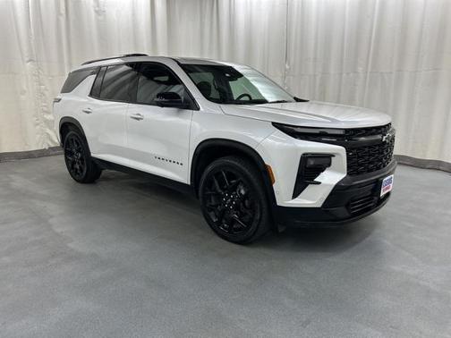 2025 Chevrolet Traverse RS