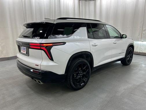 2025 Chevrolet Traverse RS