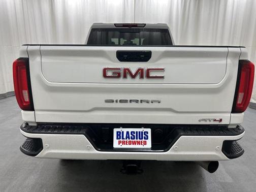 2023 GMC Sierra 3500 AT4