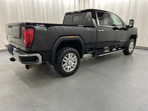 2021 GMC Sierra 2500 SLT
