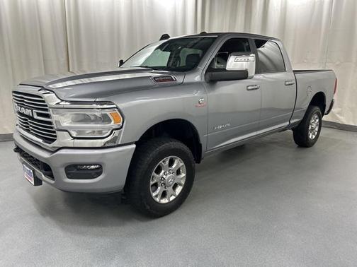2024 RAM 2500 Laramie Crew Cab 4x4 6'4' Box