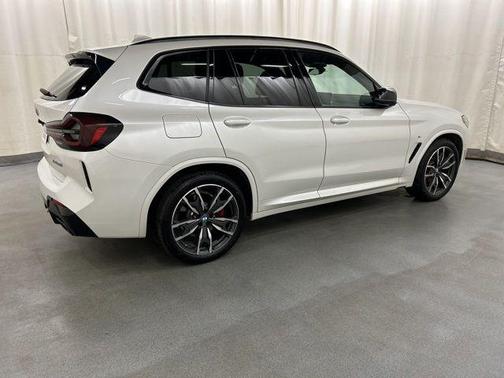 White 2023 BMW X3 M40i