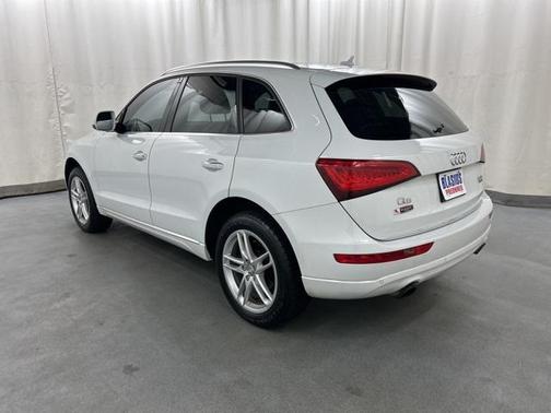 2017 Audi Q5 2.0T Premium Plus