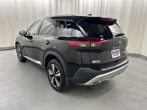 2022 Nissan Rogue Platinum