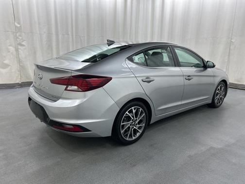 2020 Hyundai ELANTRA Limited