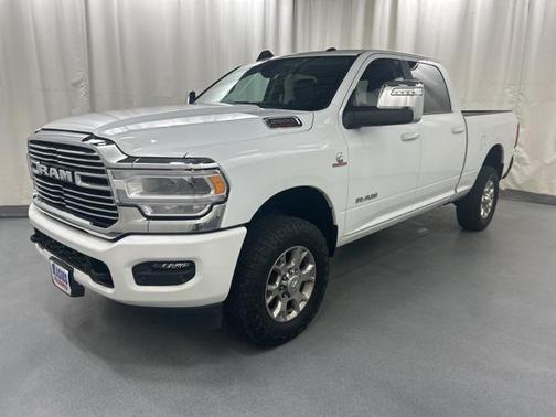 2023 RAM 2500 Laramie Crew Cab 4x4 6'4' Box
