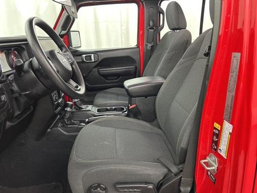 2024 Jeep Gladiator Sport