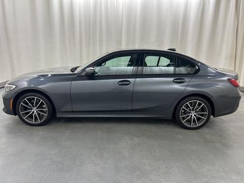 2022 BMW 330 xDrive