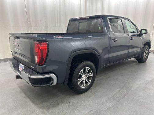 2021 GMC Sierra 1500 SLE