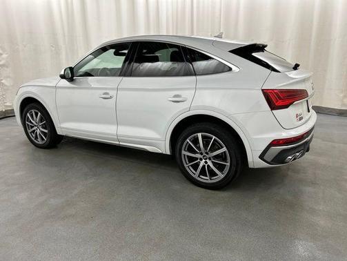 Glacier White Metallic 2022 Audi SQ5 3.0T Premium