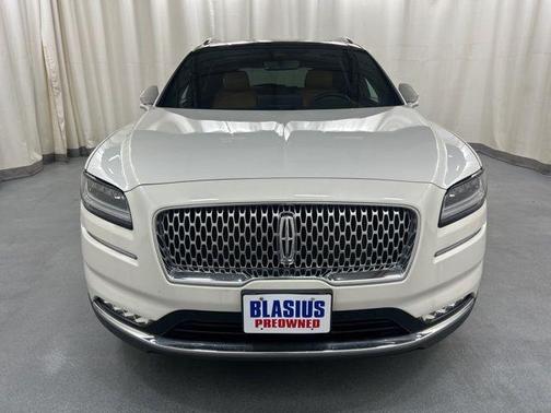 2022 Lincoln Nautilus Black Label