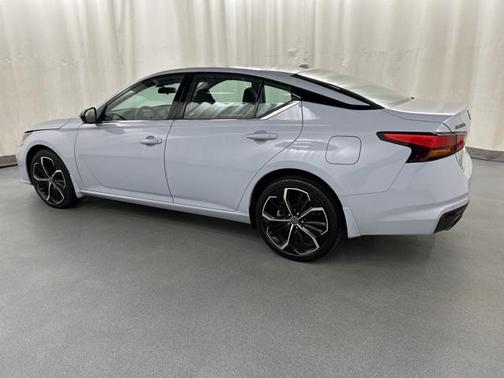 2024 Nissan Altima SR Intelligent AWD
