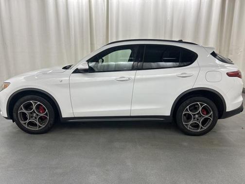 2023 Alfa Romeo Stelvio Ti