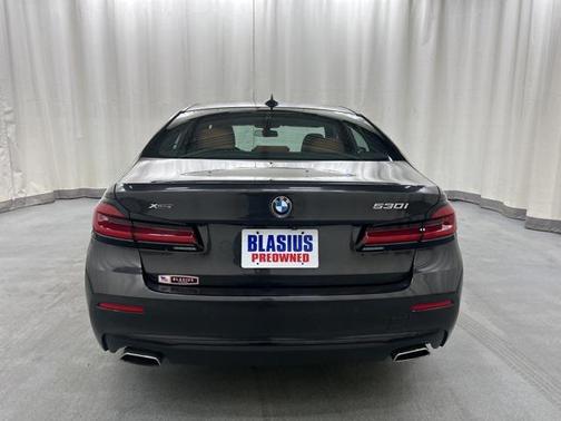 2023 BMW 530 i xDrive
