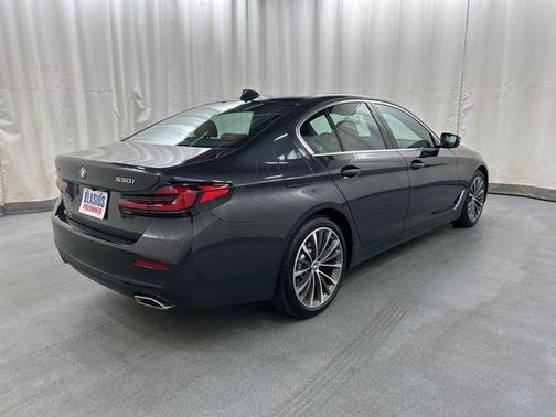 2023 BMW 530 i xDrive
