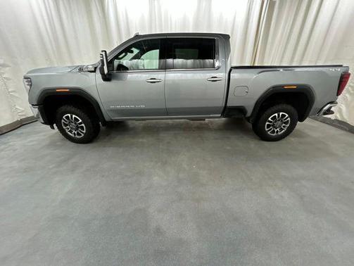 Sterling Metallic 2024 GMC Sierra 2500 SLT