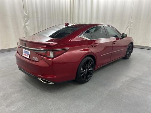 2022 Lexus ES 350 F Sport